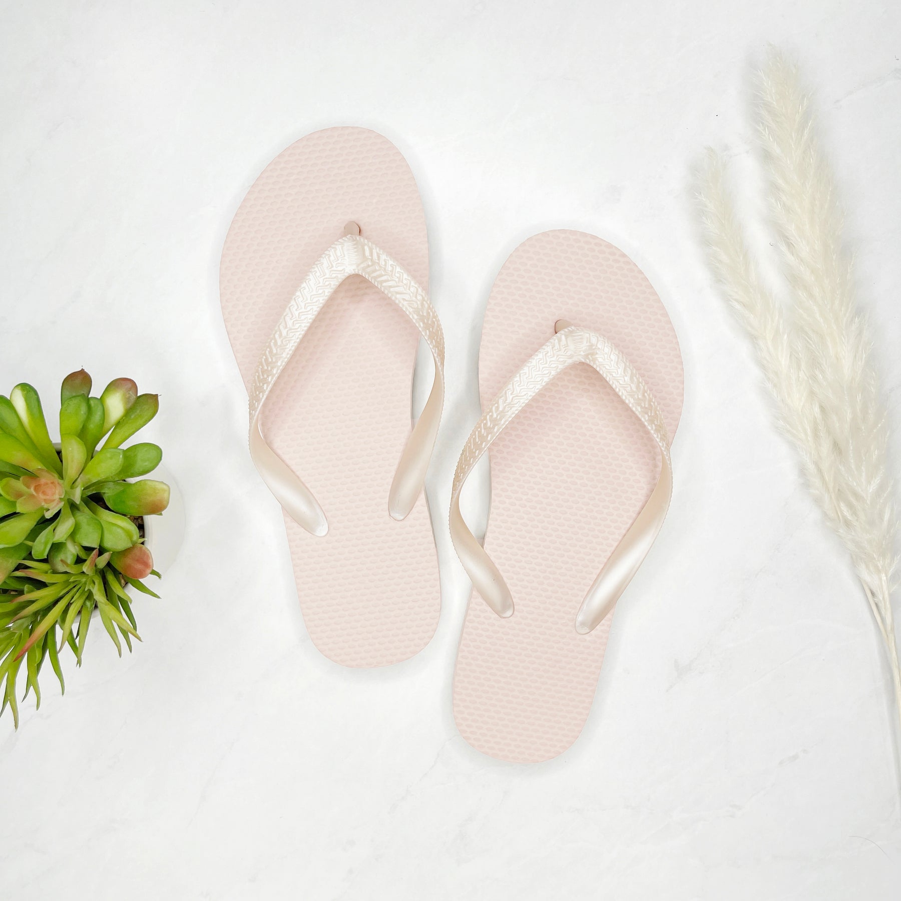 Nude Flip Flops in Bulk, 20 Pairs