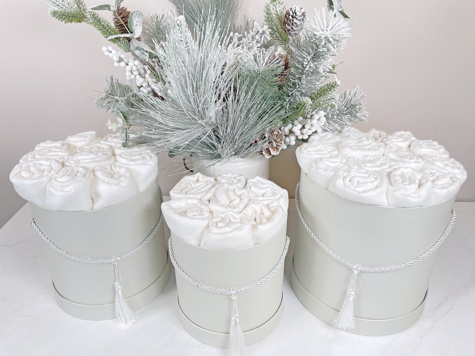 30 Ivory Pashmina Bundle Balsam Round La Fleur - Wedding Favors, Bridal Shower, Bridesmaid Gift
