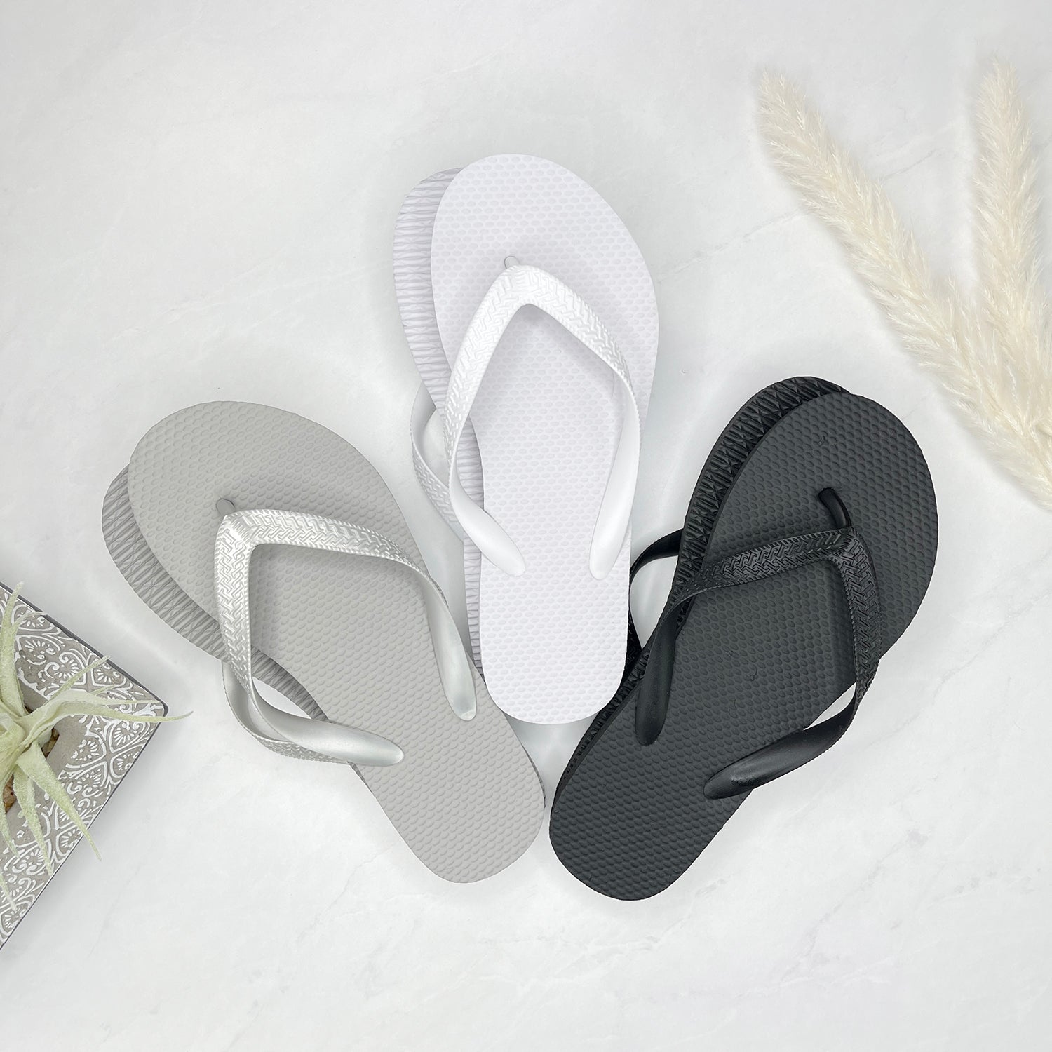 White, Silver & Black Flip Flops in Bulk, 60 pairs
