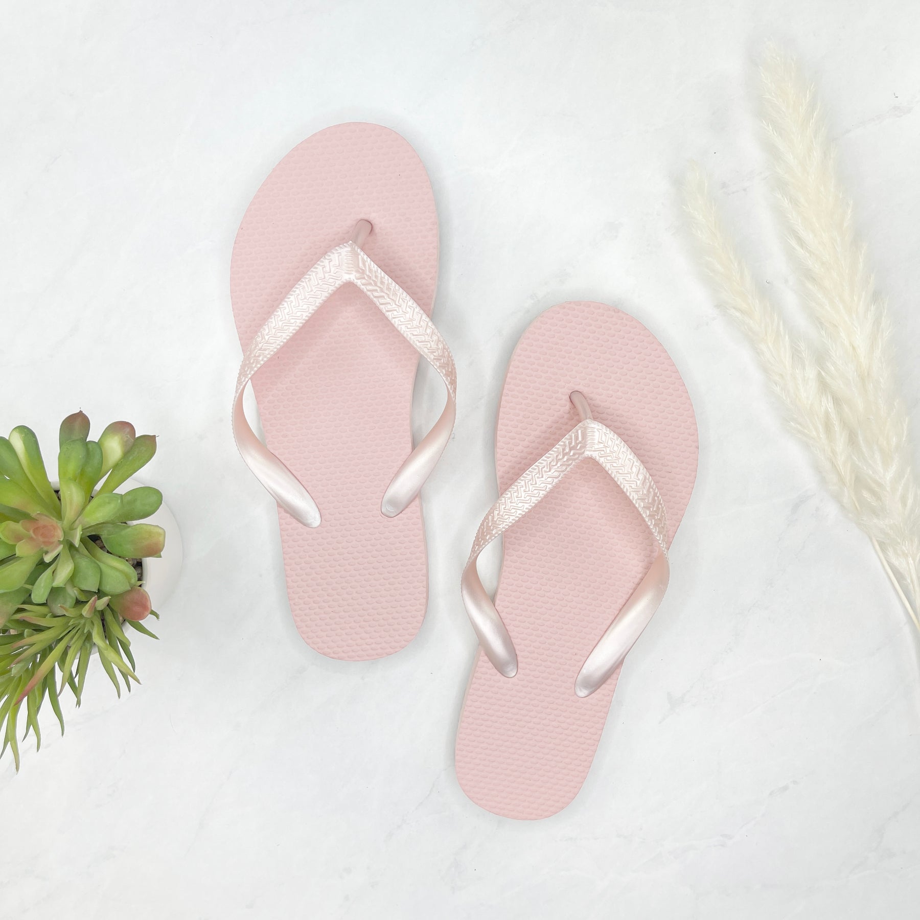 Rose Gold Flip Flops in Bulk, 20 Pairs