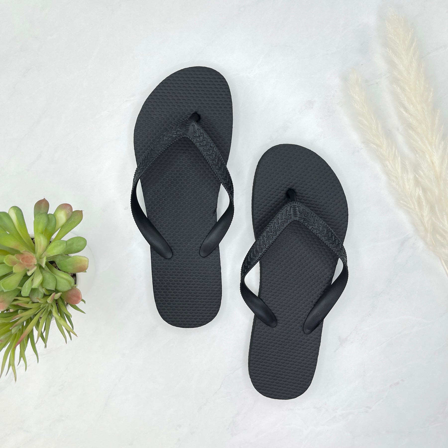 Black Flip Flops in Bulk, 20 Pairs