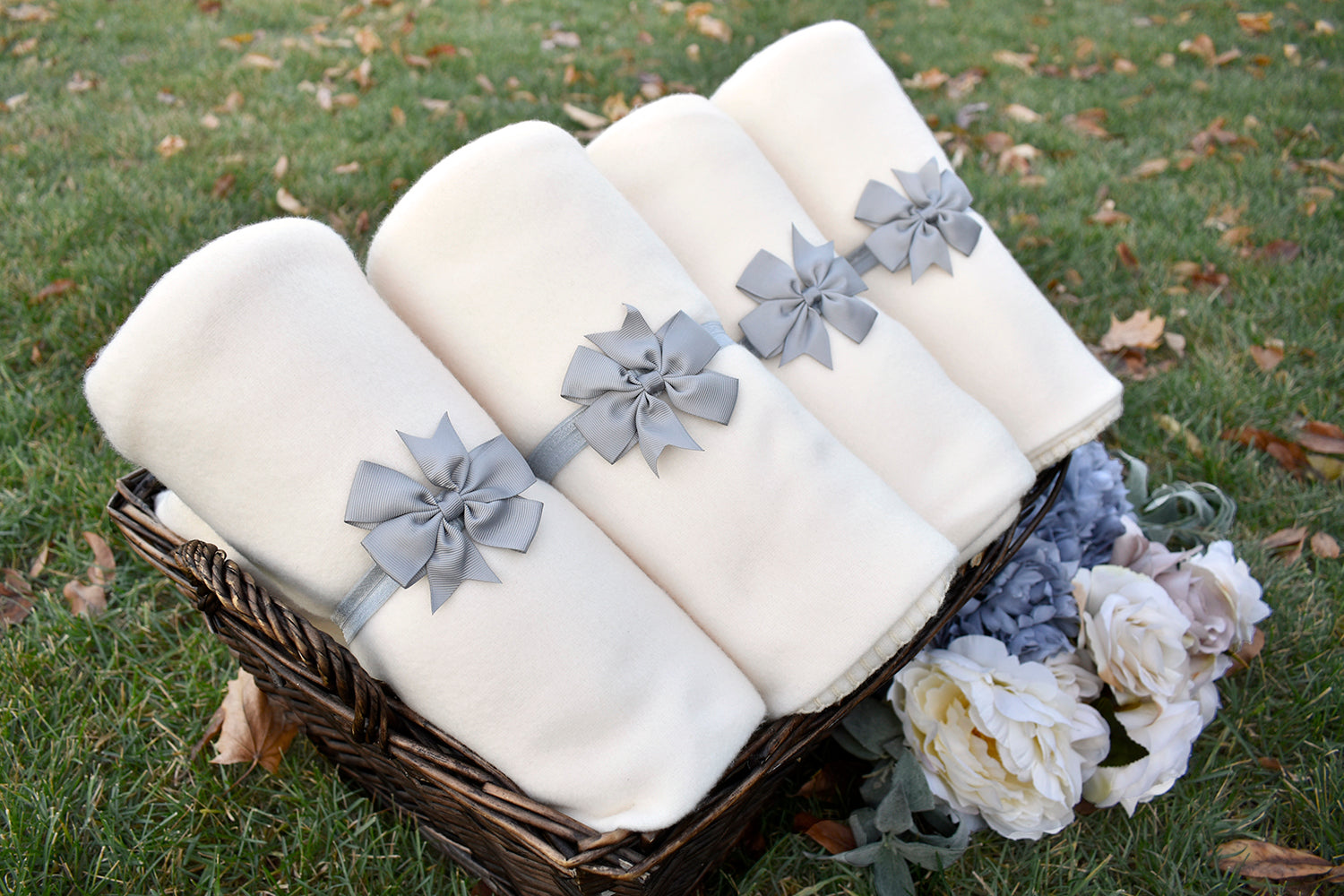 Blanket Favor Bows