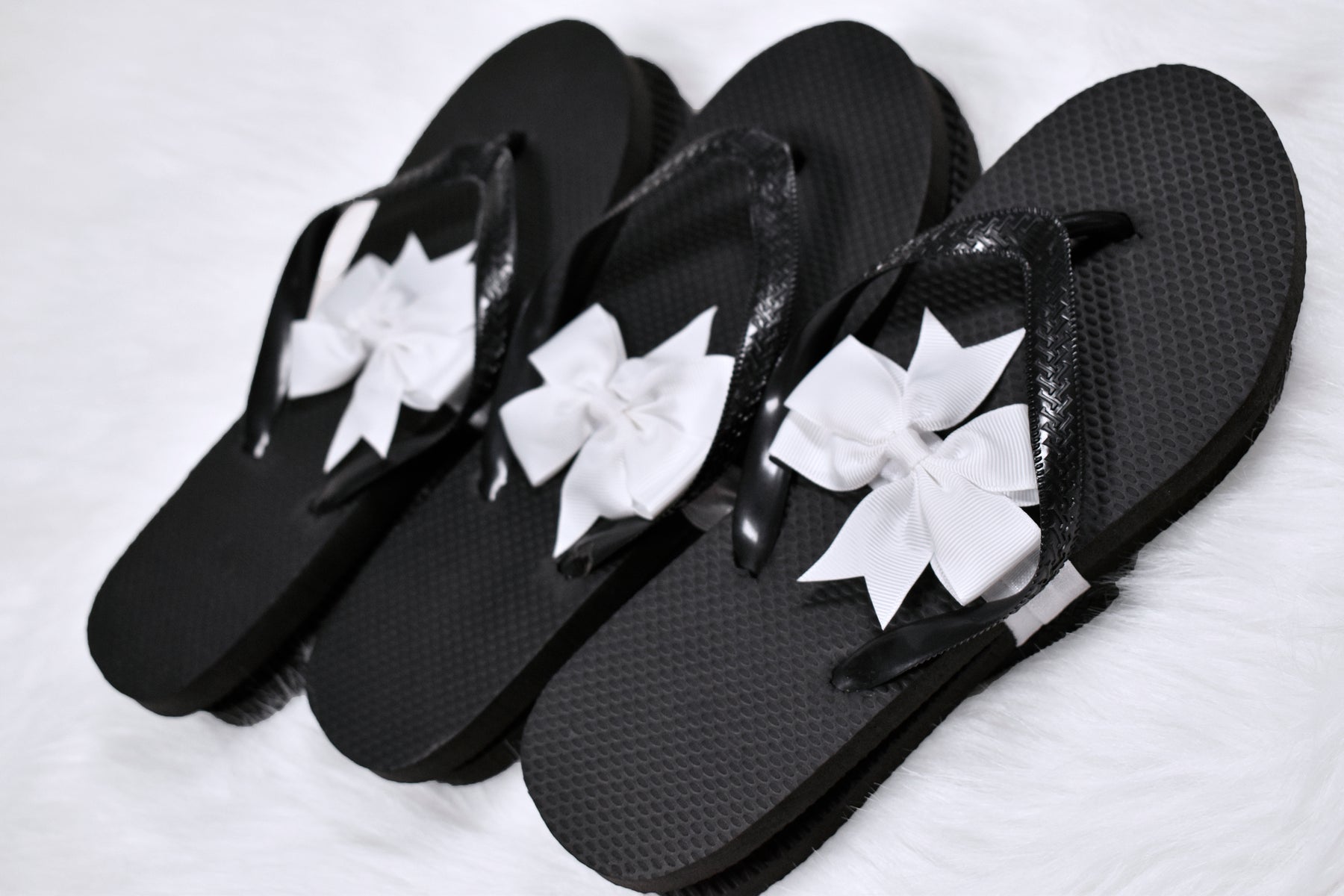 Black Flip Flops in Bulk, 20 Pairs